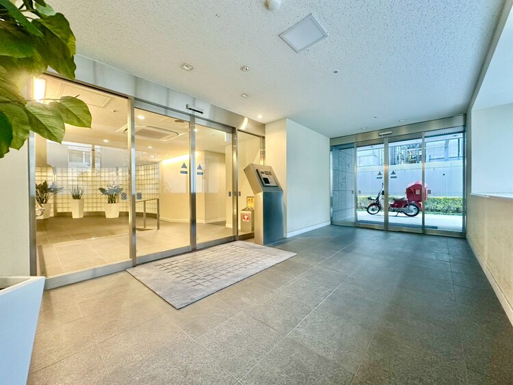 その他 館内は静寂な中が保たれており、管理が行き届いている印象を受けました。