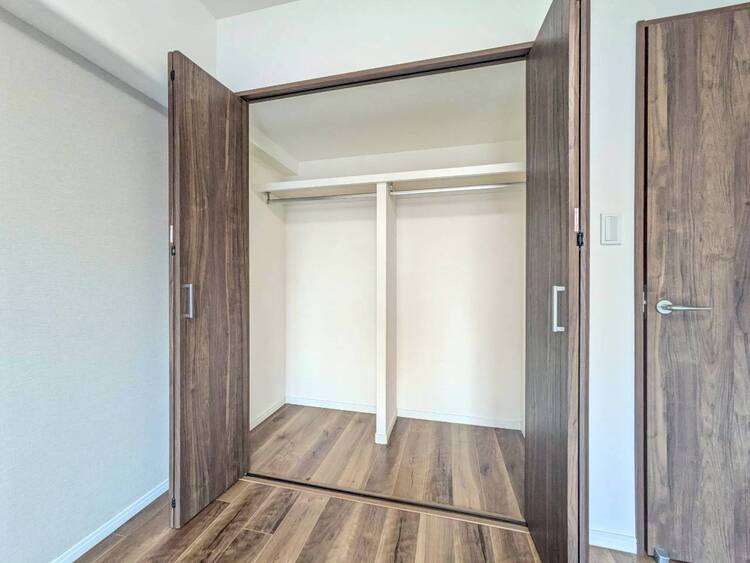 その他 収納スペースが付いていて、お部屋を広く使っていただけます。