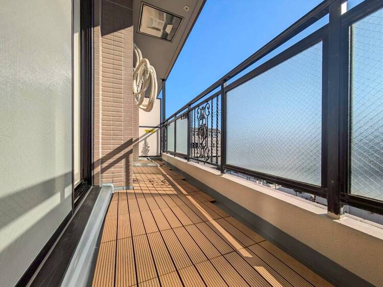 その他 朝の澄んだ空気や、夕方に吹く清々しい風を感じられるバルコニー。