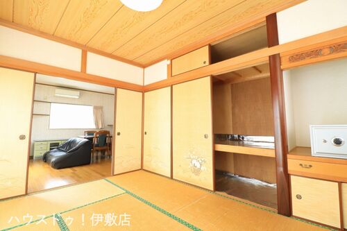 春山町　中古戸建の物件画像