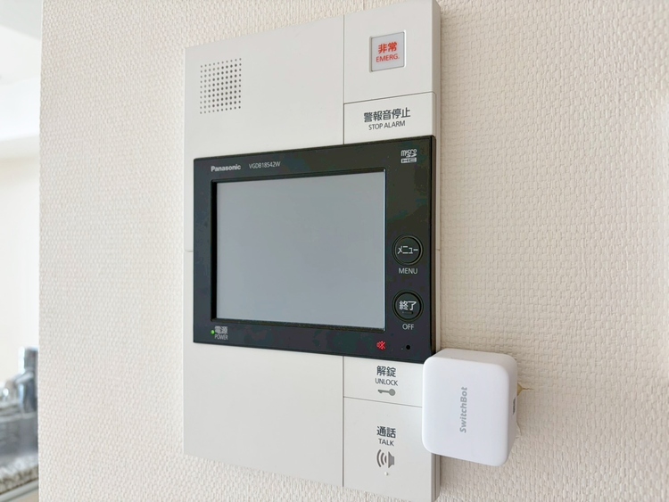 その他 誰が来てもわかる様にモニター付きインターホンを設置。