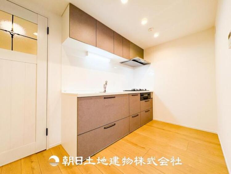 キッチン 【キッチン】毎日使う場所だからこそ、ストレスなく使えて、スムーズな家事ができる空間になっております。