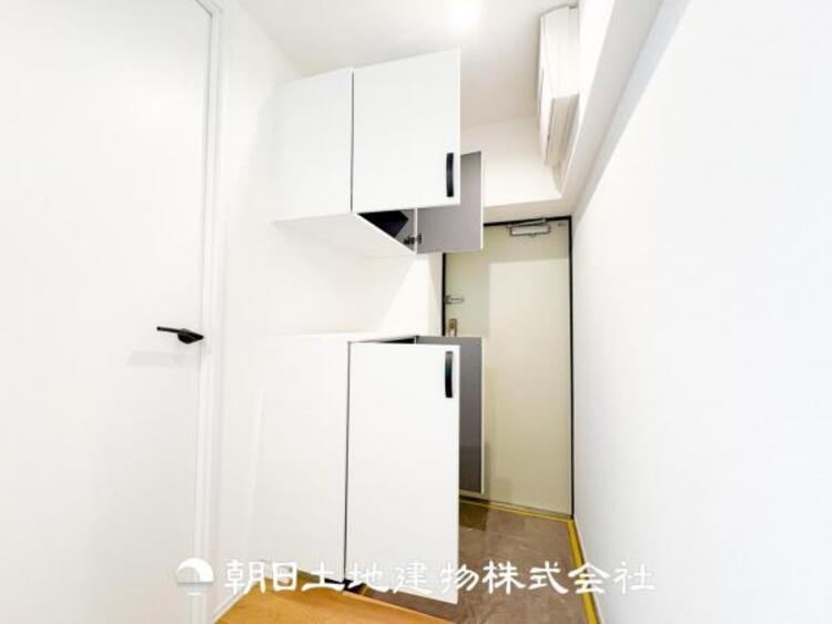 その他 【玄関】シューズボックスを設置してあり整理できるスペースがあります。