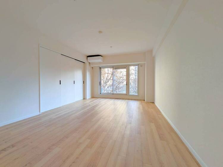 居間 豊かな居住性と、安心感を満たすクオリティが見事に調和した住空間。