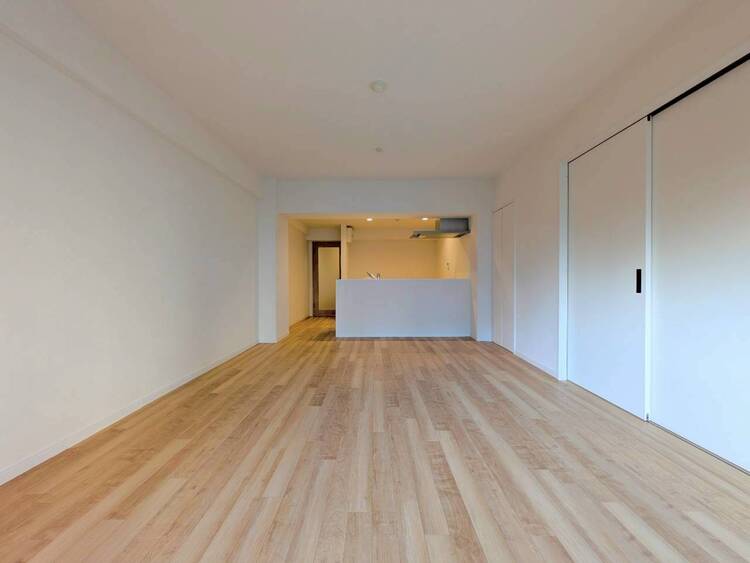 居間 飾り過ぎないシンプルな内装と偏り過ぎないデザインで統一しました。