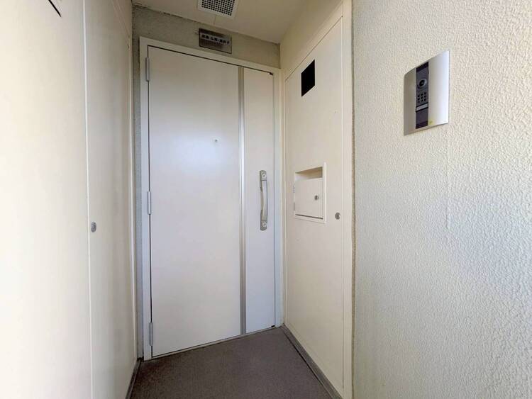 玄関 玄関を開ければ、そこは安らぎのご自宅。