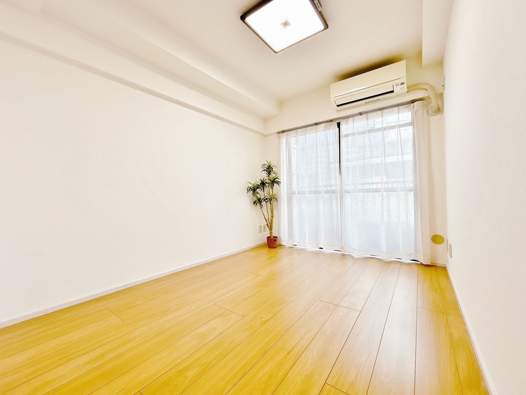 居間 豊かな居住性と、安心感を満たすクオリティが見事に調和した住空間。