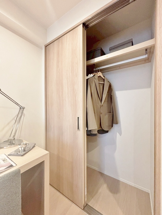 収納 居室にはクローゼットがあり、荷物もスッキリ収納して快適にお過ごしいただけます。