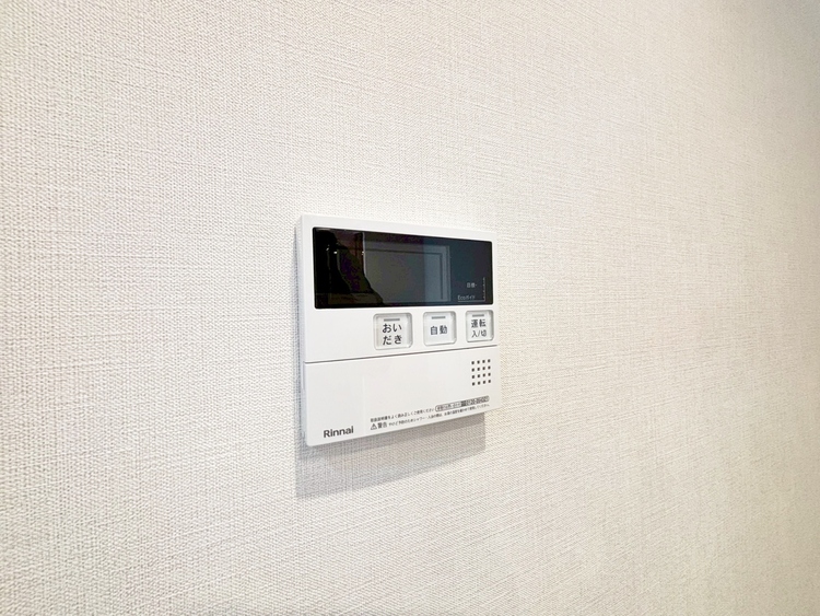 設備 見やすい画面で操作しやすい給湯パネルです。