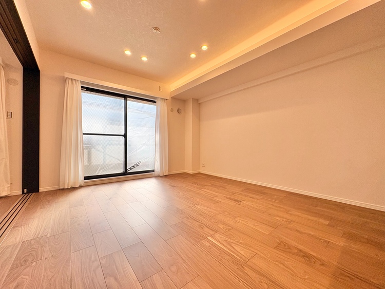 居間 快適に過ごす毎日を求めて、暮らしの中でご自身の「マイホーム」に創り上げてください。