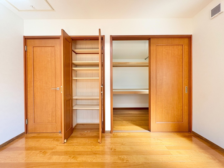 収納 居室にはクローゼットがあり、荷物もスッキリ収納して快適にお過ごしいただけます。