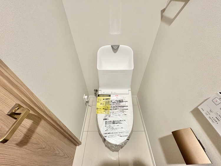 トイレ 暮らしの中のさりげないひとときの快適さにも、こだわりを、持って設備を配しております。