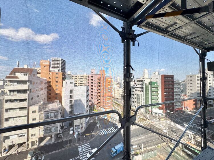 バルコニー 頬をなでる、優しい風を感じることが出来ます。