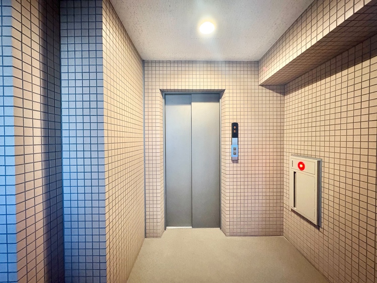 その他 エレベーターの管理も、きちんと行き届いてます。
