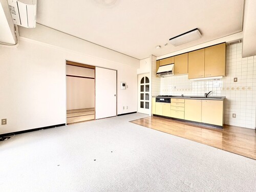 小松川パークパンション２号棟の物件画像