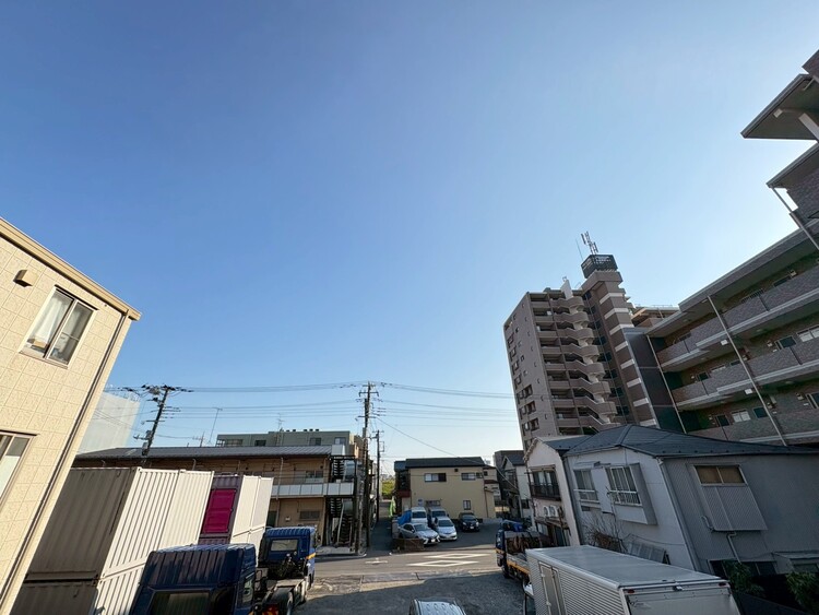 その他 眺望や窓からの景色が良いと、家で過ごす時間も快適です。