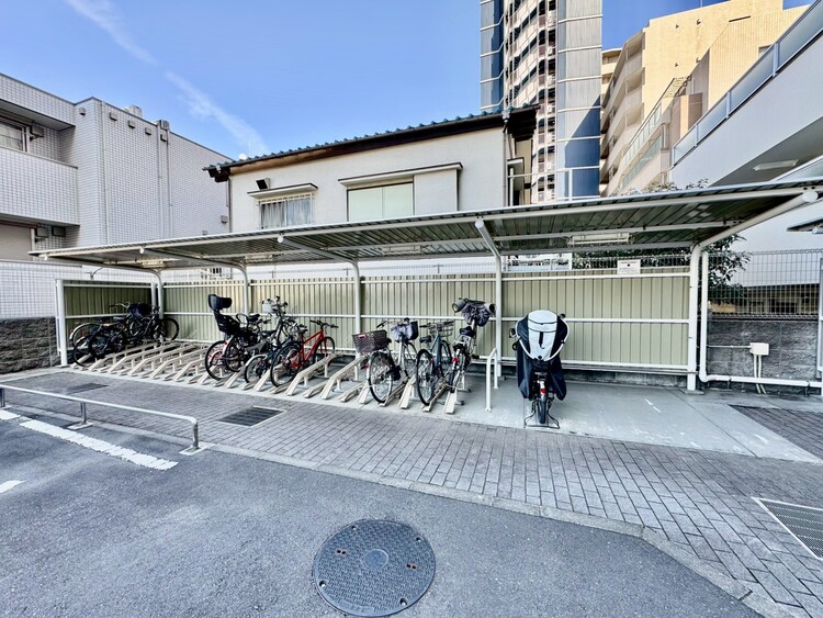 その他 駐輪場も綺麗に整頓されています。※空き状況は都度ご確認下さい。