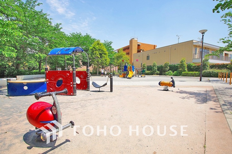 周辺 久地ふれあい公園　距離350m