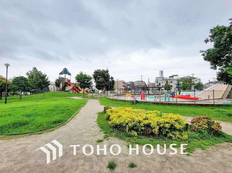 周辺 小田公園　距離300ｍ