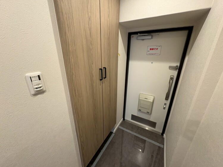 玄関 シューズボックスを完備した玄関です。