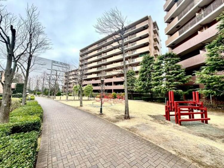 その他 その他共用部：敷地内の広場