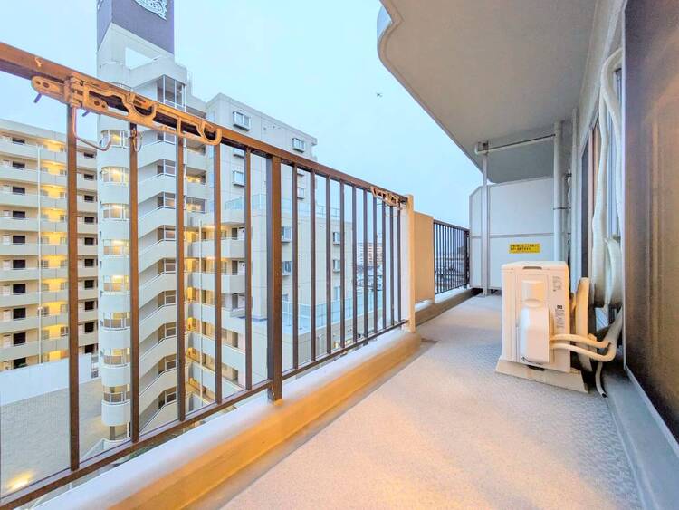 その他 朝の澄んだ空気や、夕方に吹く清々しい風を感じられるバルコニー。