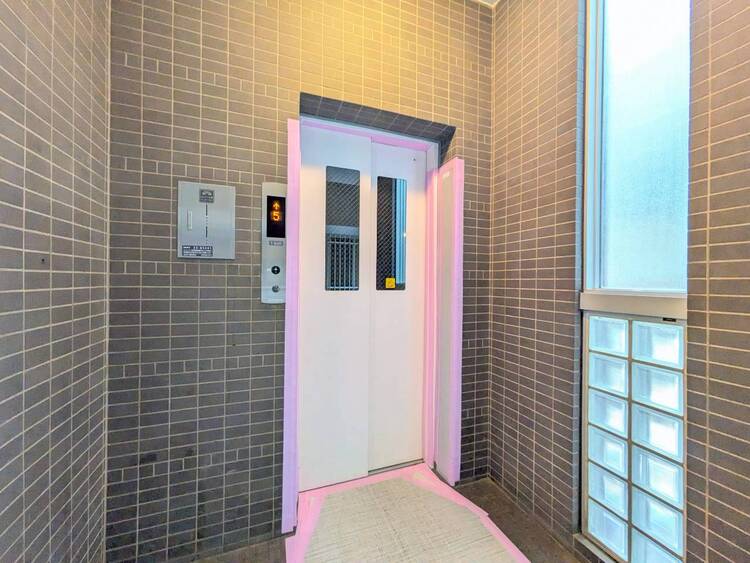 その他 エレベーター完備のため荷物が多くなっても安心。