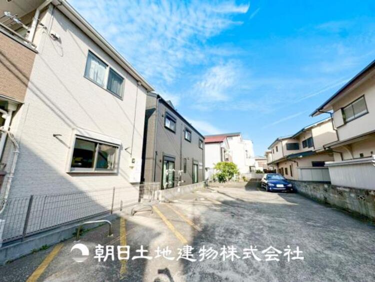 外観 【外観写真】デザインされた空間と競い合うかのような充実した建物と共に大切な家族の思い出を刻んでいきます。