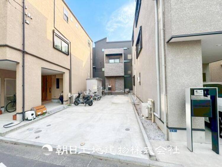 外観 【外観写真】将来にわたって資産価値が継続する「上質」な佇まいを目指しました。