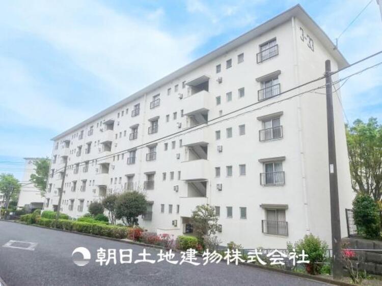 外観 【外観写真】表現された空間はたくさんの光を浴び、風を感じ、暮らしの時間を豊かにしてくれます。