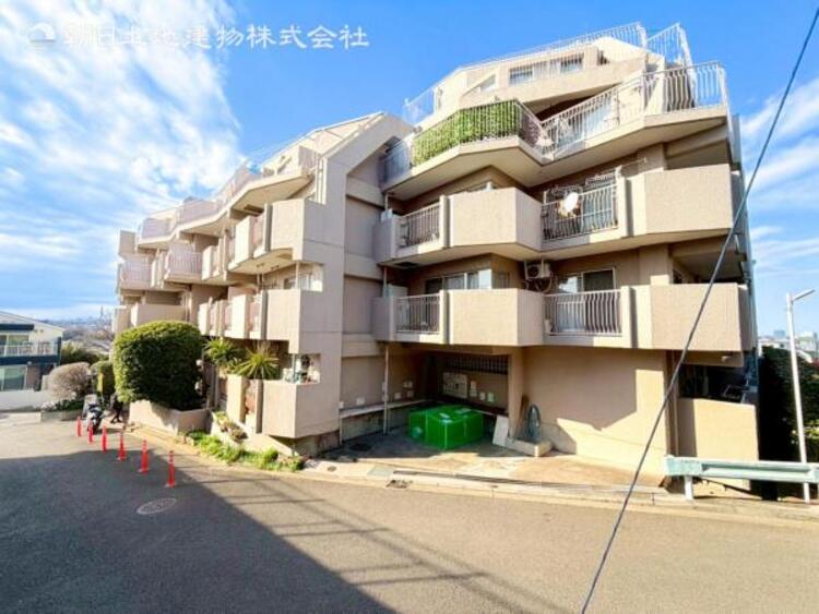 外観 開放感があり日当りも良好です！目の前に広がる開放感とゆとり。暮らしの夢を育む住まいがここにあります！