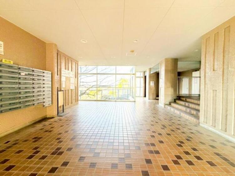 その他 開放感のある広々としたロビーです。清潔感がありメンテナンスが行き届いております