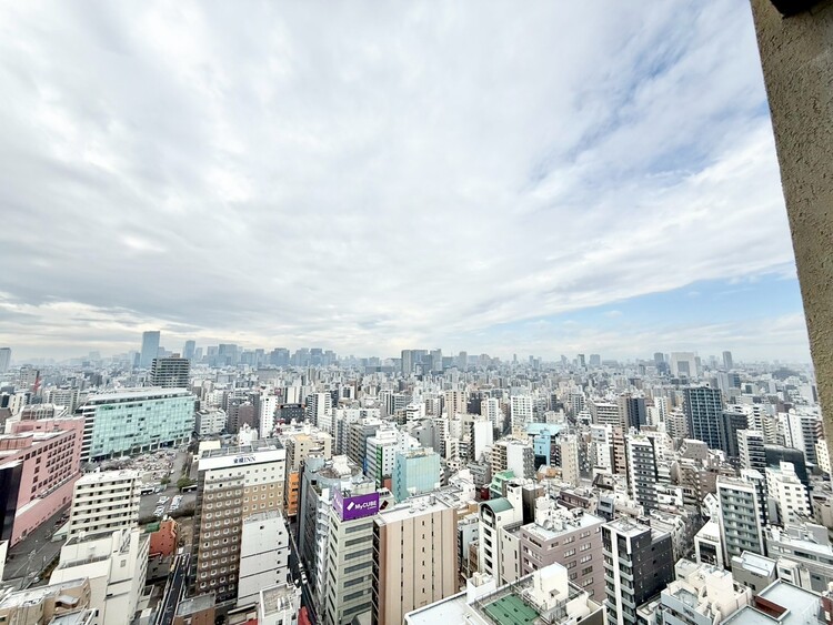 その他 眺望や窓からの景色が良いと、家で過ごす時間も快適です。