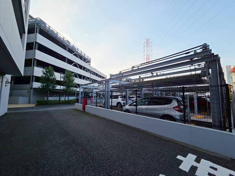 その他 駐車スペースが嬉しいですね。※空き状況は都度ご確認下さい。