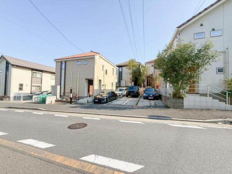 外観 空を広く感じる。緑が多いゆったり感のある安心の住環境です！！潤いのある環境でホッと生活できそうです！おしゃれな雰囲気や自然の潤いがあり、親しみやすさと個性を！街に新たな価値をもたらし続けてくれます！ 
