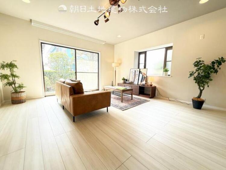居間 