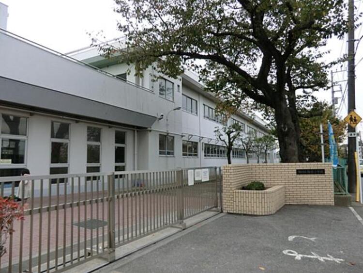 周辺 横浜市立梅林小学校まで約210ｍ