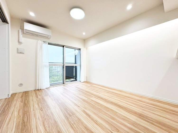 居間 豊かな居住性と、安心感を満たすクオリティが見事に調和した住空間。