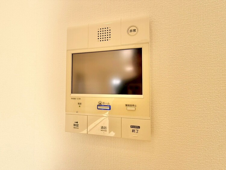 その他 誰が来てもわかる様にモニター付きインターホンを設置。