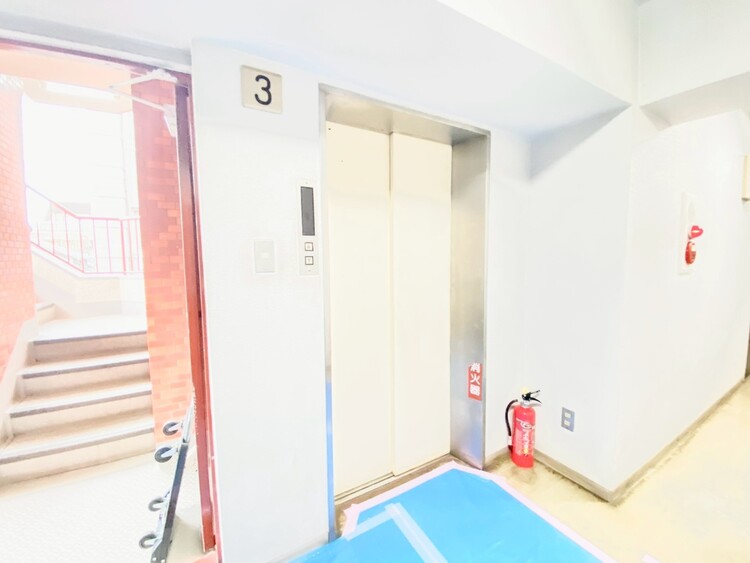 その他 エレベーター完備のため荷物が多くなっても安心。