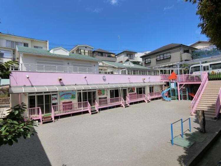 周辺 百合丘さくら幼稚園まで約684ｍ