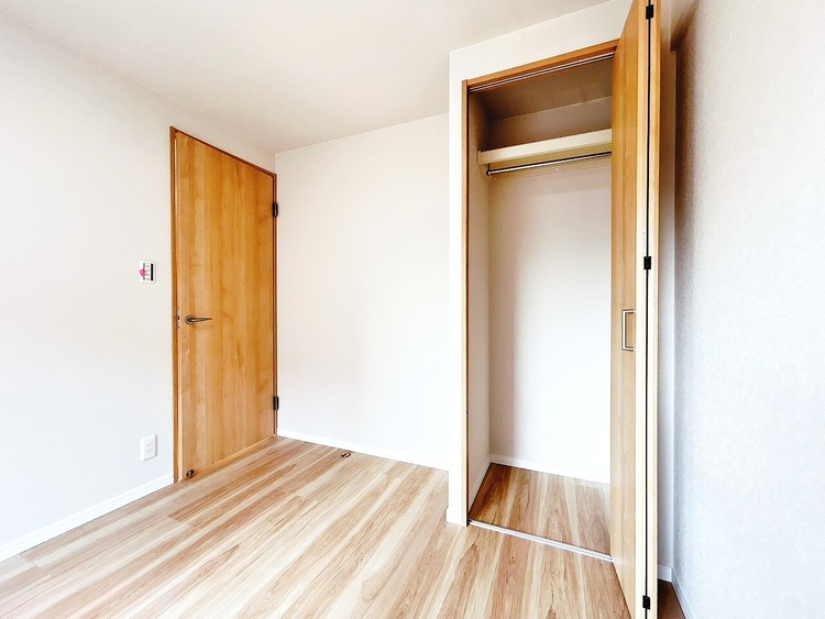 収納 居室にはクローゼットがあり、荷物もスッキリ収納して快適にお過ごしいただけます。