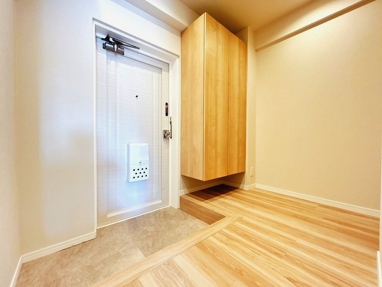 玄関 シューズボックスを完備した玄関です。