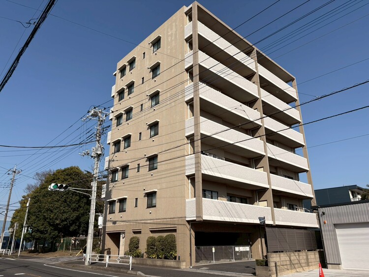 外観 資料には掲載していない情報が、現地にはたくさんあります。是非一度、現地をご確認ください。