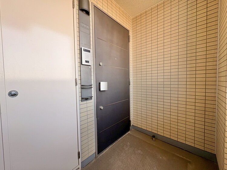 玄関 玄関を開ければ、そこは安らぎのご自宅。