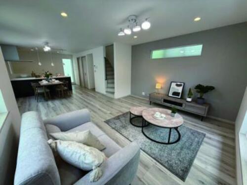 鶴見区獅子ケ谷２丁目　中古一戸建ての物件画像