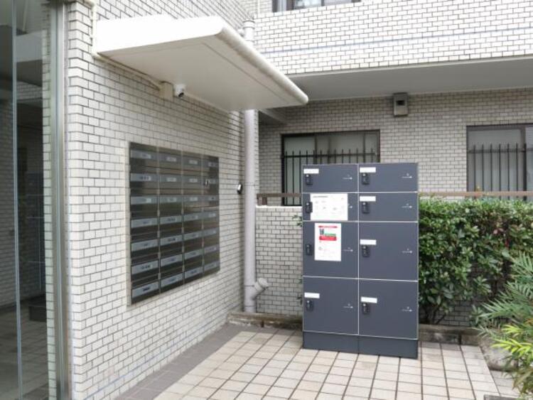 その他 宅配ボックスは不在時のお荷物の受け取りも安心です。