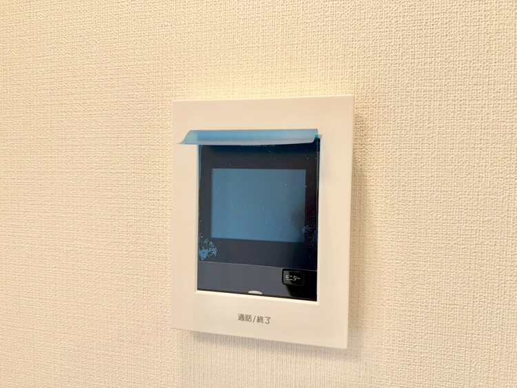 その他 誰が来てもわかる様にモニター付きインターホンを設置。