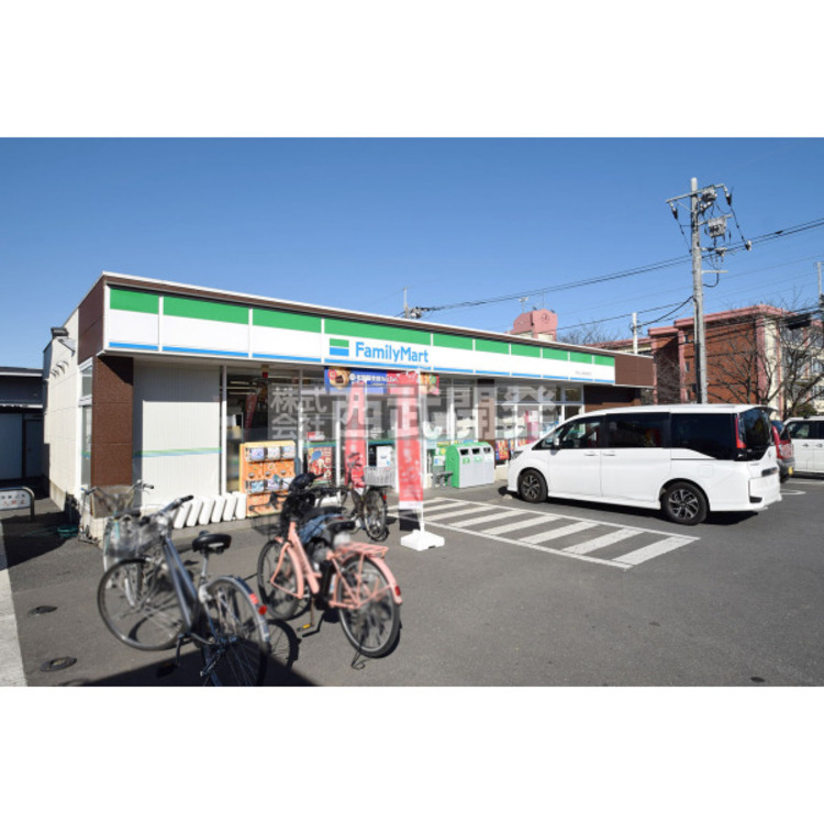周辺 ファミリーマート(約650m)