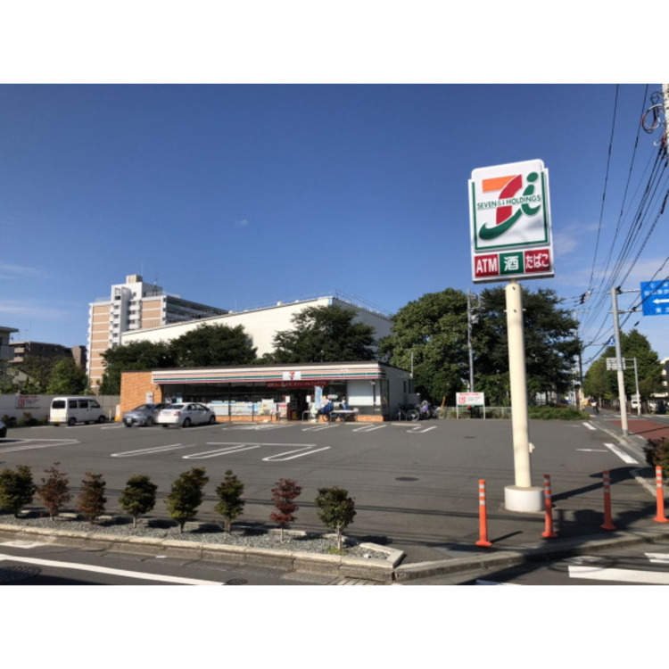 周辺 セブンイレブン(約110m)